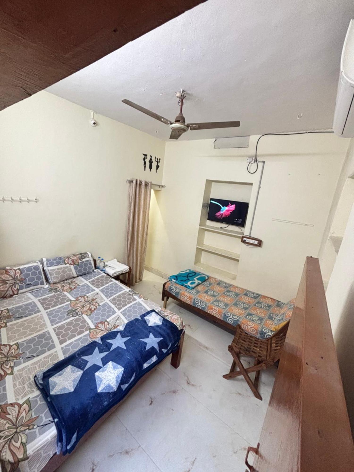 Mahesh Guest House Hampi Ngoại thất bức ảnh